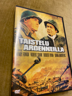 Taistelu Ardenneilla