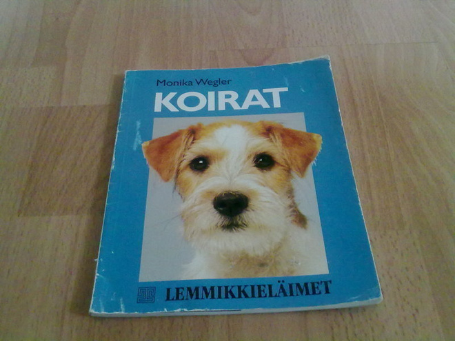 Koirat Monika Wegler Kirja