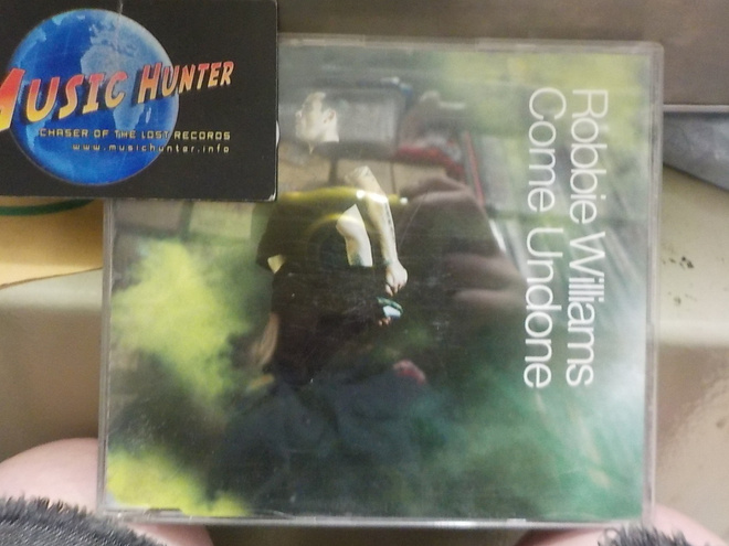 ROBBIE WILLIAMS - COME UNDONE CDS