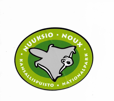 Nuuksion kansallispuisto -tarra
