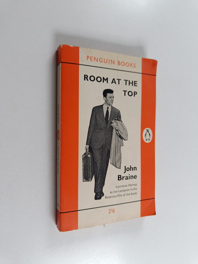 John Braine : Room at the top