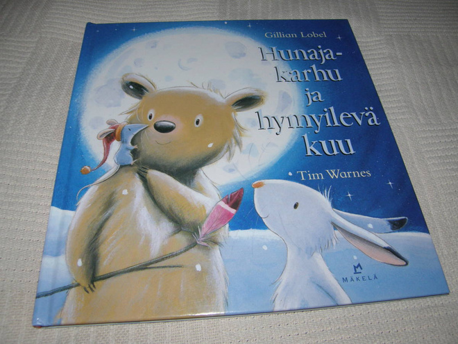 Lobel - Warnes Hunajakarhu ja hymyilevä kuu