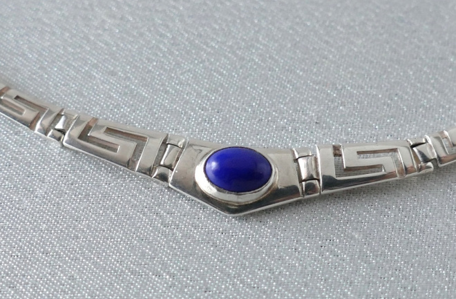 Kreikkalainen kaulakoru - Sterling Silver and Blue Lapis