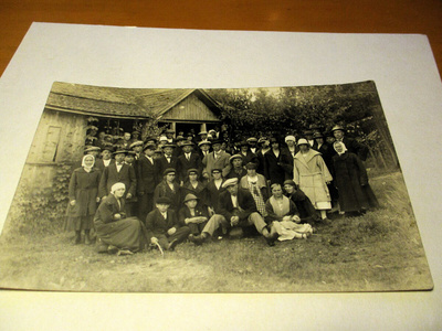 Pölläkkälä väenkokous * ei tv 1925