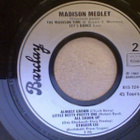 MADISON 60  ::  MEDLEY   ::   VINYYLI 7"     1983 - pikkukuva 4