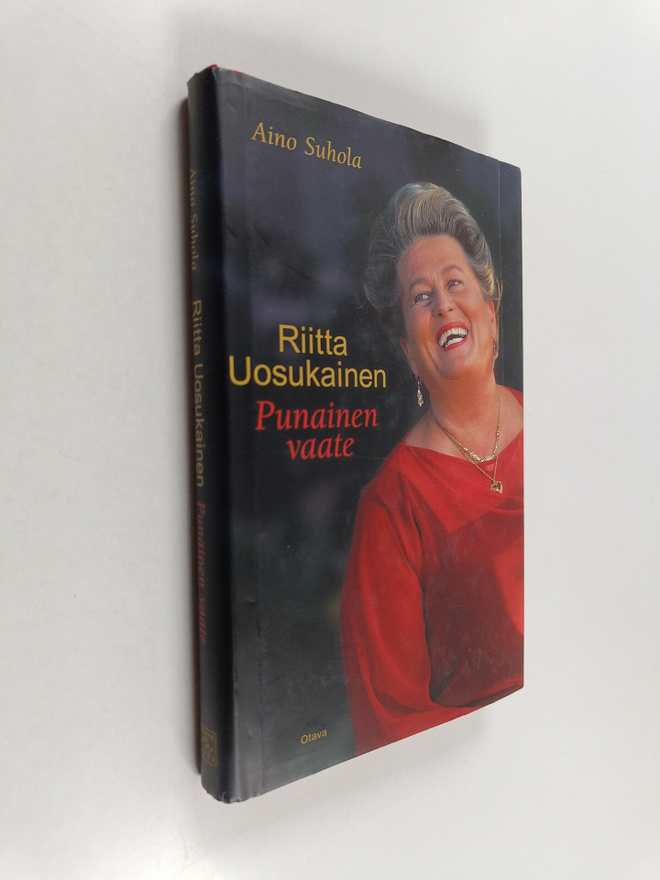 Aino Suhola : Riitta Uosukainen : punainen vaate