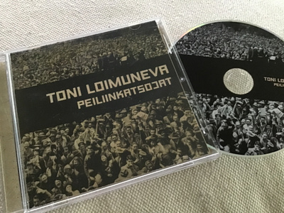 Toni Loimuneva . Peiliinkatsojat CD
