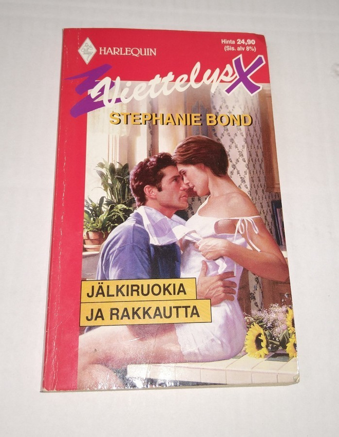 JÄLKIRUOKIA JA RAKKAUTTA STEPHANIE BOND HARLEQUIN POKKARI