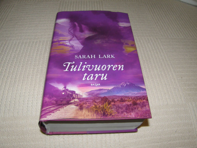 Sarah Lark Tulivuoren taru  -sid