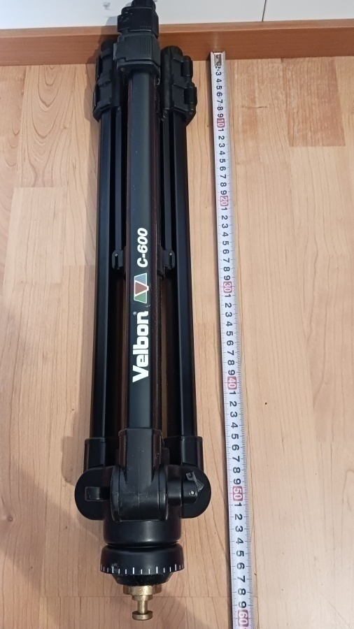 Velbon C600 Tripod videokameran  jalka