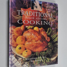 Magdaleen Van Wyk ym. : Traditional South African Cooking - pikkukuva 1