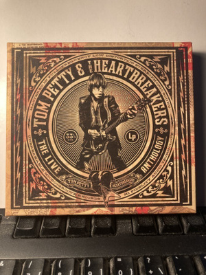 TOM PETTY & THE HEARTBREAKERS: The Live Anthology, CD x 4