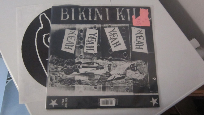 Bikini Kill / Huggy Bear LP UK 1993 Yeah Yeah Yeah Yeah / Ou