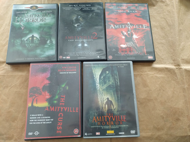 amityville 5-elokuvaa (DVD) (6 levyä)