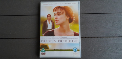DVD: Pride & Prejudice (Keira Knightley, Donald Sutherland)