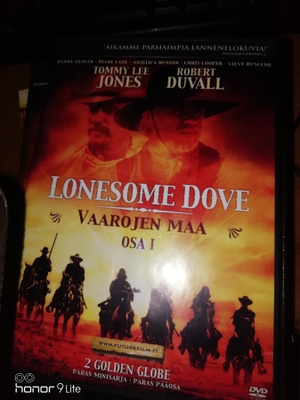 Lonesome Dove Vaarojen maa Osat 1 ja 2