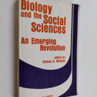 Biology and the social sciences : an emerging revolution - pikkukuva 1