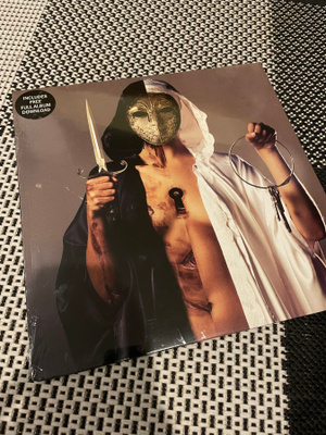 Bring Me The Horizon – There Is A Hell Believe Me... LP