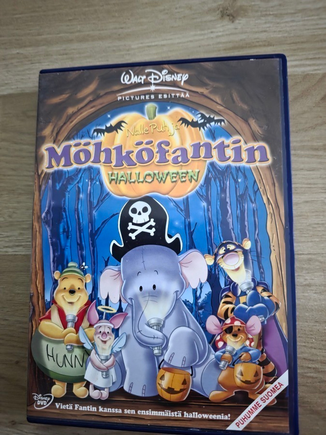 Nalle Puh ja Möhköfantin halloween