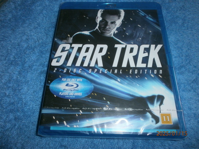 STAR TREK  (2009)   uusi    2Blu-ray