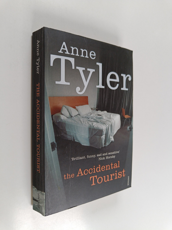Anne Tyler : The accidental tourist