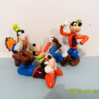NÄYTTÄVÄT & HARVINAISET POSLIINISET DISNEY HESSU FIGUURIT - pikkukuva 1
