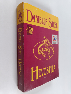 Danielle Steel : Hevostila