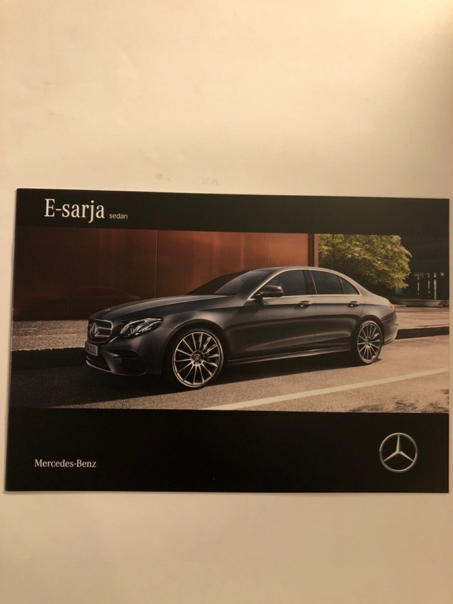 Myyntiesite - Mercedes-Benz E-sarjan sedan - 3/2016