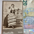 CDV Valokuva Nuori Nainen UPEA Kansallispuuku Viipuri 1900l - pikkukuva 1