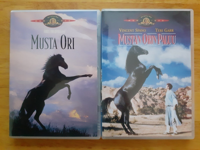 Musta ori & Mustan orin paluu DVD