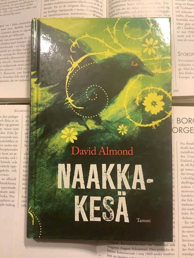 David Almond - Naakkakesä (sid.)