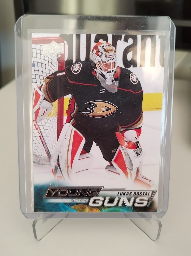 2022-23 Upper Deck Young Guns Lukas Dostal #203