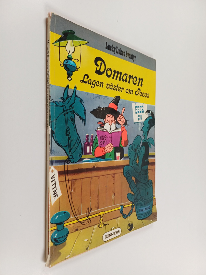 Morris : Domaren : Lagen väster on Pecos