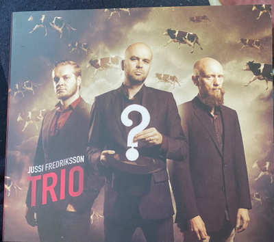 Jussi Fredriksson Trio: ? Cd 2014