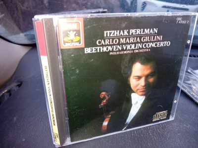 CD Carlo Maria Giulini : Beethoven violin concerto  ( SIS PO