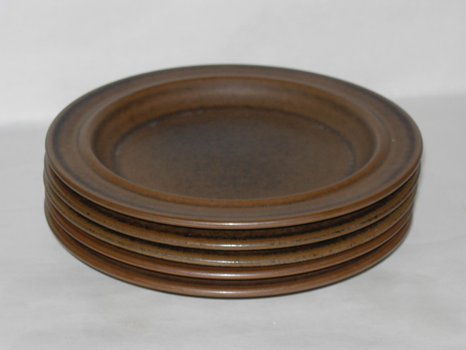 Arabia RUSKA lautanen,,, halkaisija 20,3 cm,,, 1 kpl
