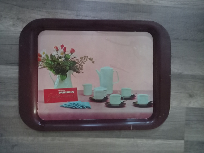 Retro Pauligin Juhla mocca peltitarjotin