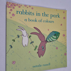 Natalie Russell : Rabbits in the Park - A Book of Colours - pikkukuva 1