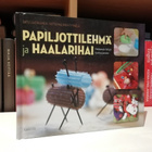 Papiljottilehmä ja haalarihai -Helppoja leluja kotitarpeista - pikkukuva 1