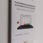Kaisa Raudasoja : Kustannuslaskennasta kustannusten halli... - pikkukuva 1
