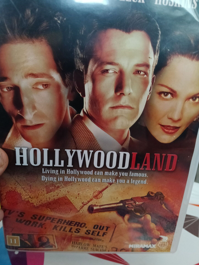 Hollywoodland