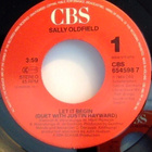 SALLY OLDFIELD-JUSTIN HAYWARD :: LET IT BEGIN :: VINYYLI 7" - pikkukuva 3