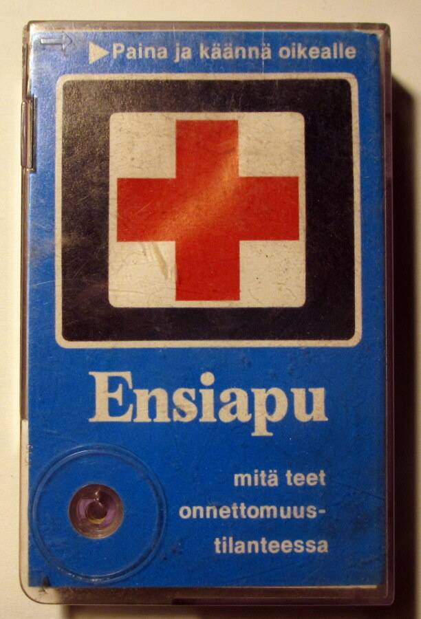 Ensiapu kortit muovi laatikossa, Katso!
