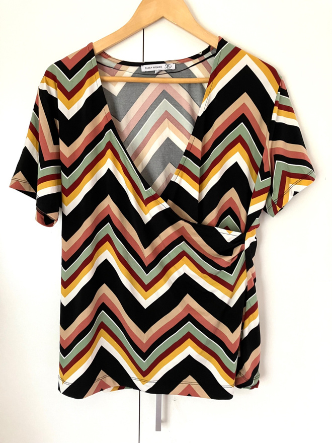 Flash Woman uusi pusero L-XL