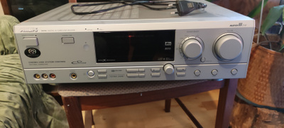 Philips FR996 5.1 kotiteatteri vahvistin 5X100w