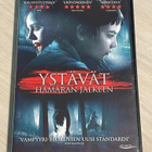 Ystävät hämärän jälkeen (2010) Chloë Grace Moretz - pikkukuva 1