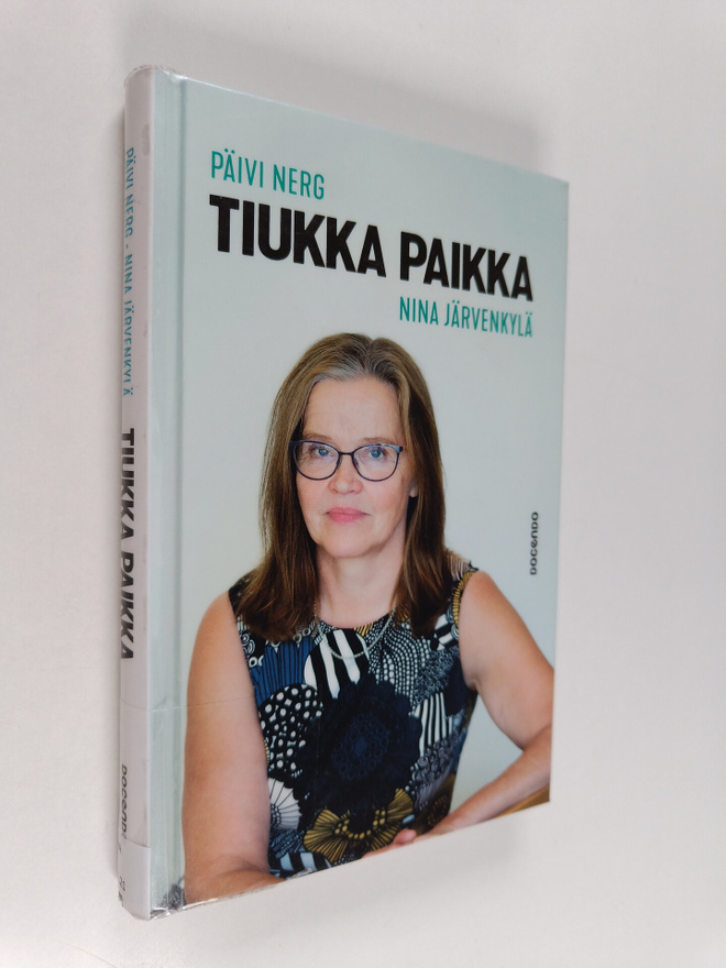 Nina Järvenkylä : Tiukka paikka