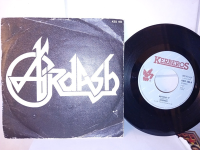7" single Airdash : Without it / White lies