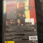 Catch-22, Jarhead, Vihollinen porteilla, Päivä ilman sotaa - pikkukuva 3