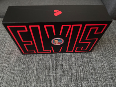 Elvis We Are Rewind kasettisoitin